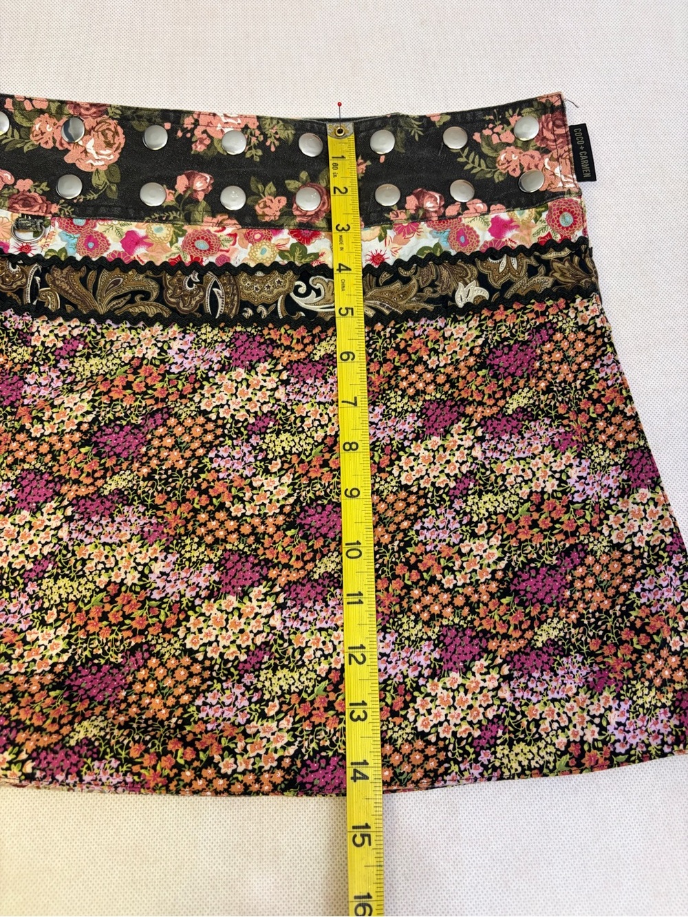 Coco + Carmen Adjustable and Reversible skirt OS - Picture 7 of 8